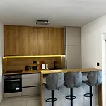 Lakeside House * بودغوريتْسا