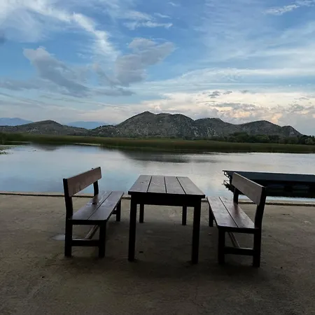 Lakeside House Appartement